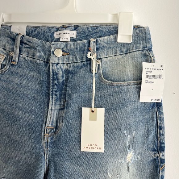 Good American Good Classic High Rise Distressed Slim- Straight Jeans, Size: 2 - Picture 6 of 9